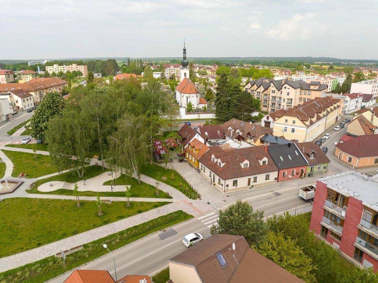 Apartamento Dům u lázní Federer Třeboň Exterior foto